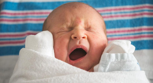 Baby fell off bed: What you have to do